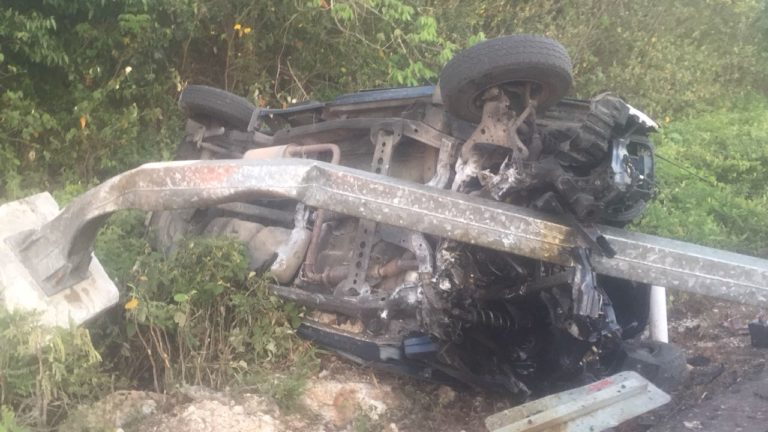 Estrella carroza, pero queda ileso