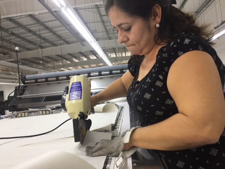 Guayabera, de lo manual a lo automatizado