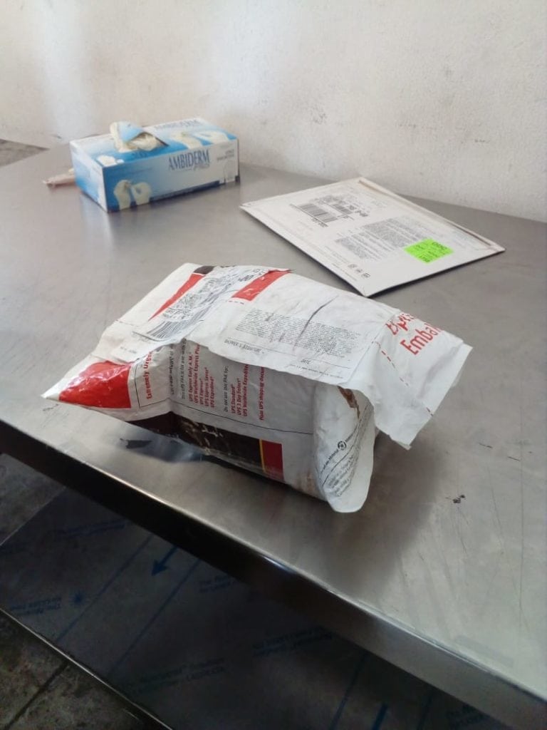 Interceptan paquete con aceite de canabis en el aeropuerto de Cancún