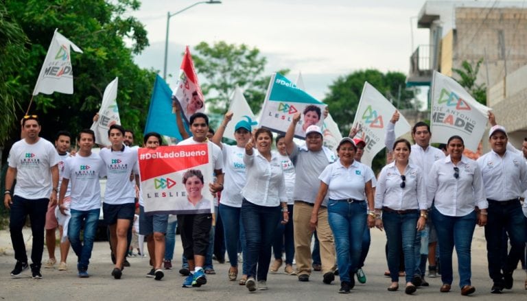 Respalda trayectoria en servicio público a Leslie Hendricks