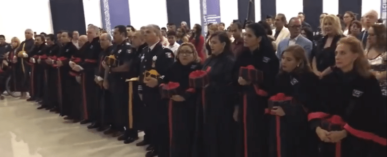 Dan título de Doctor Honoris Causa a personalidades distinguidas