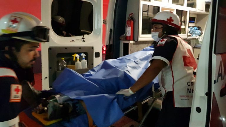 Balean a dos en la 221