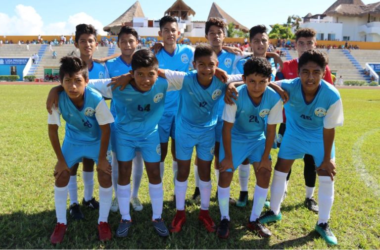 Atlante levanta la copa de la Sub-13