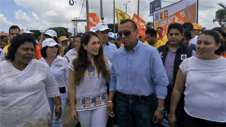 Promotores del “Frente” entregan obra ciudadana