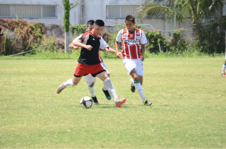 Club México gana clásico en la Súper Liga