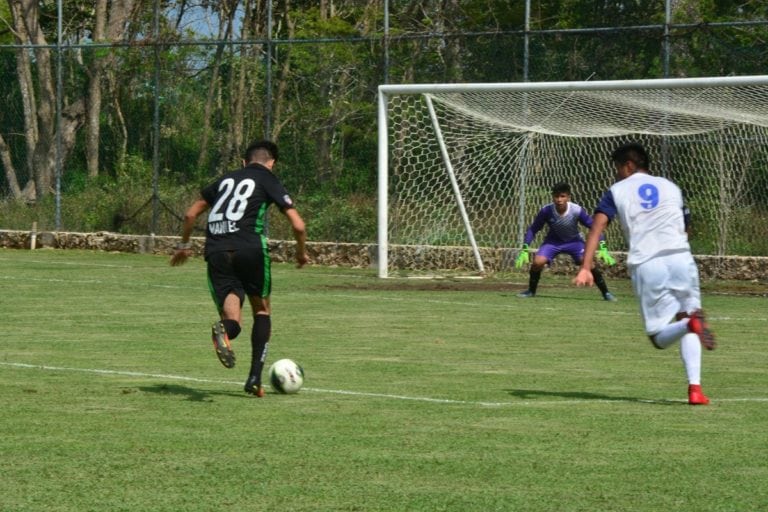 Atractiva liguilla en la Liga Juvenil Champions Premier
