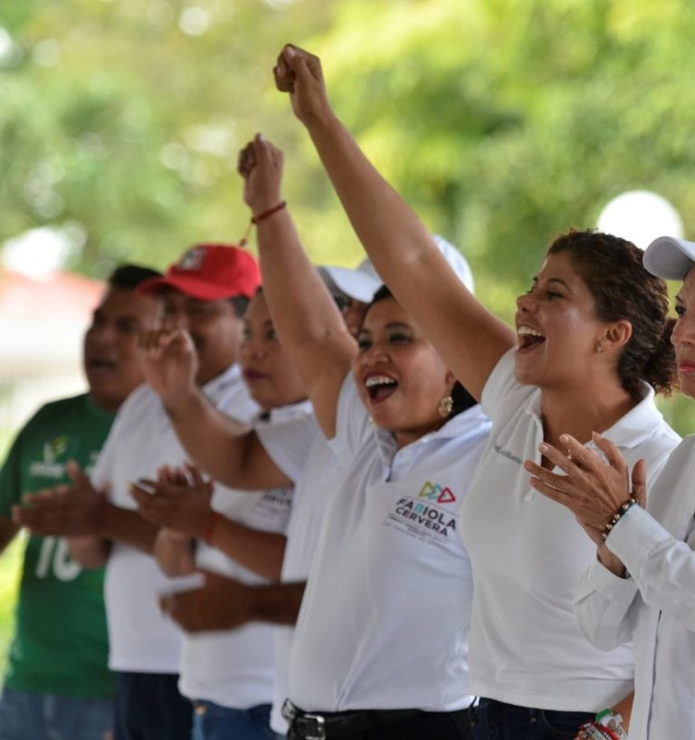 Recibe Leslie el apoyo de Lázaro Cárdenas