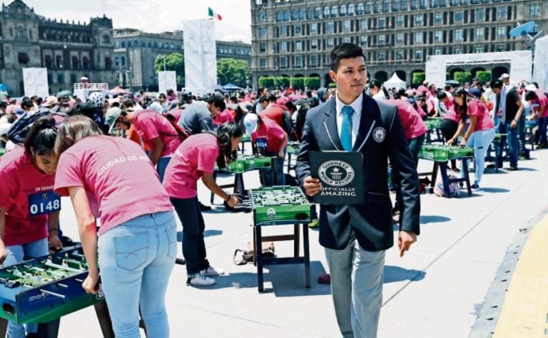 México vence otra vez a Alemania, ahora con Récord Guinness