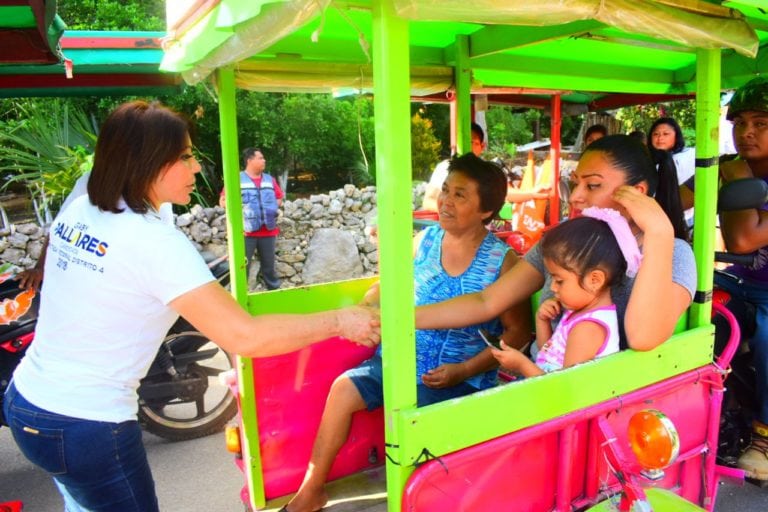 Reitera Gaby Pallares que su compromiso es con la gente