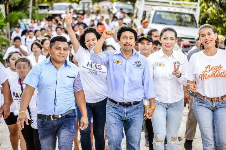 Encuestas dan ventaja a Víctor Mas en Tulum