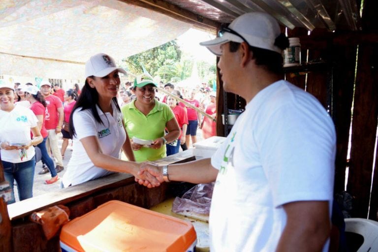 Comunidad deportiva ya decidió, va con Laura Fernández