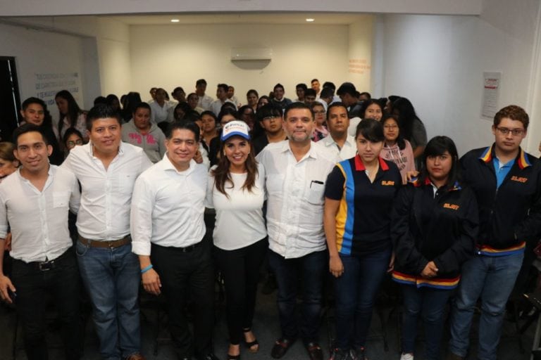 Educación, clave para el desarrollo: Mara