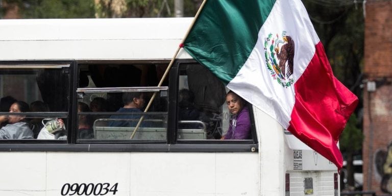 Acarreados del PRI son asaltados por los mismos que los reclutaron