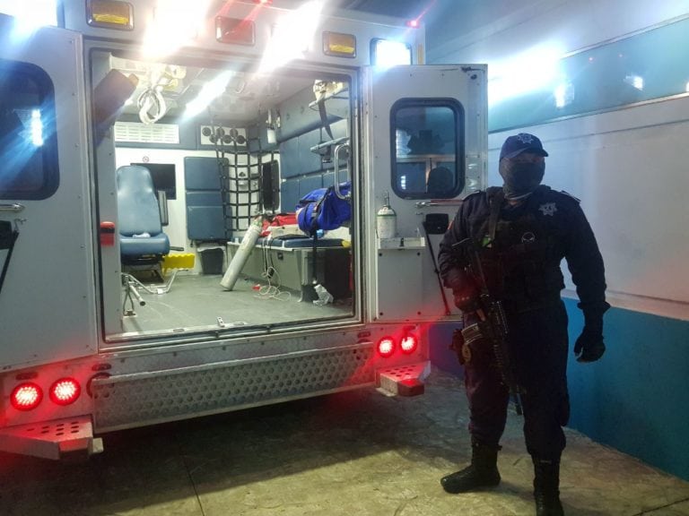 Balean a dos personas  en Villas la Playa