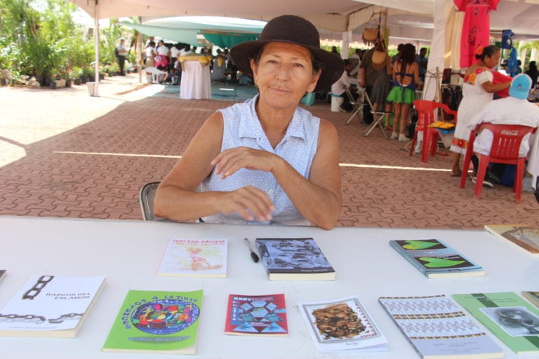 “Delirios de la sombra”: la poetisa Magda Escareño “en llamas”