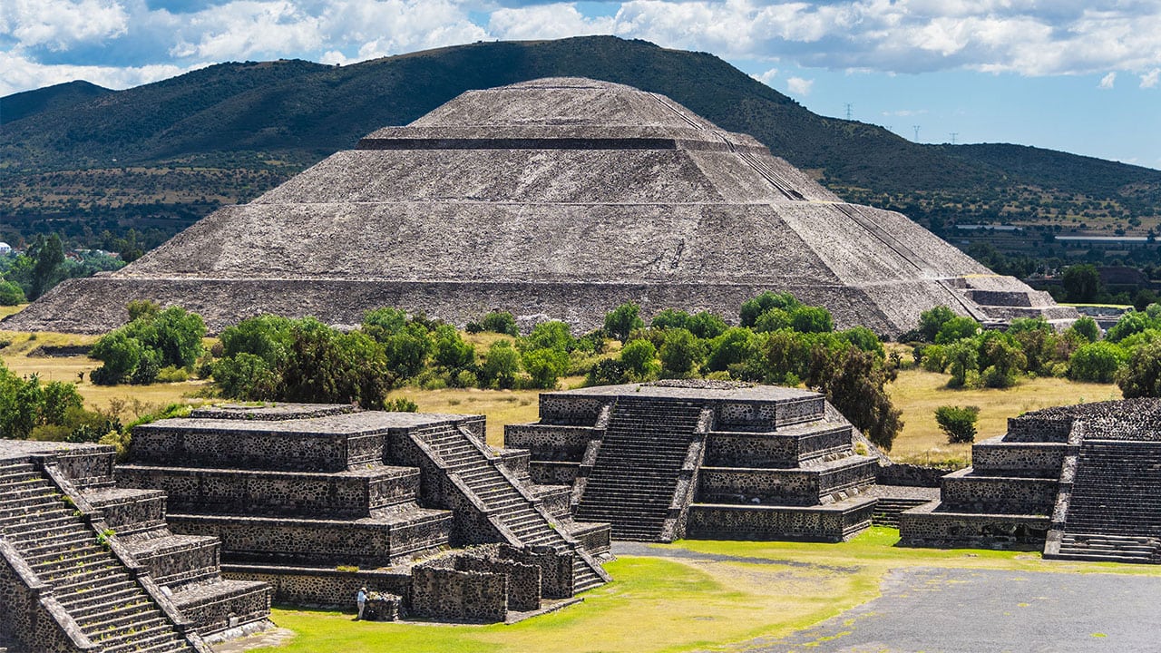 Samsung y Secretaría de Cultura presentan “Túnel de la Serpiente Emplumada” en realidad virtual