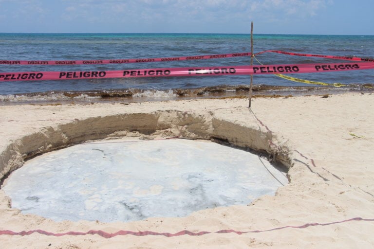 Socavón abierto en la playa es natural: Cristina Torres