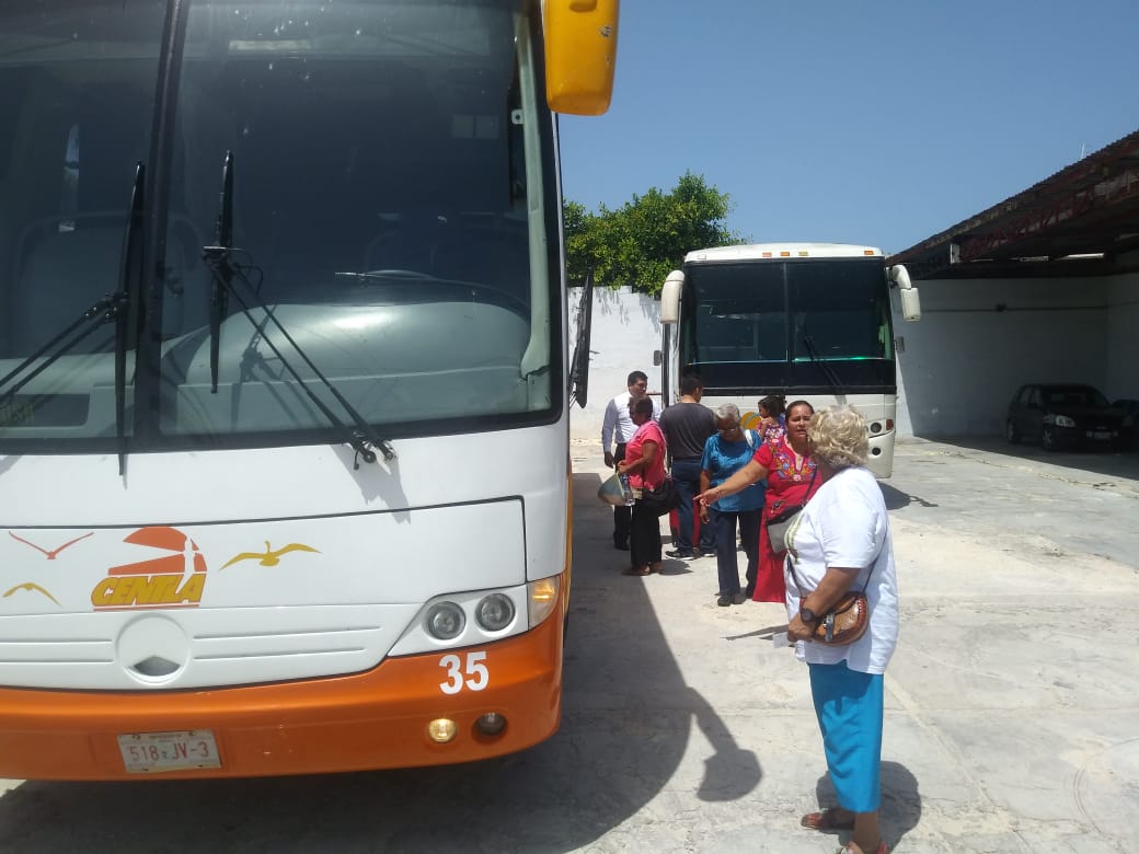 “Jinetea” transporte pirata servicio de Ecobús del ADO