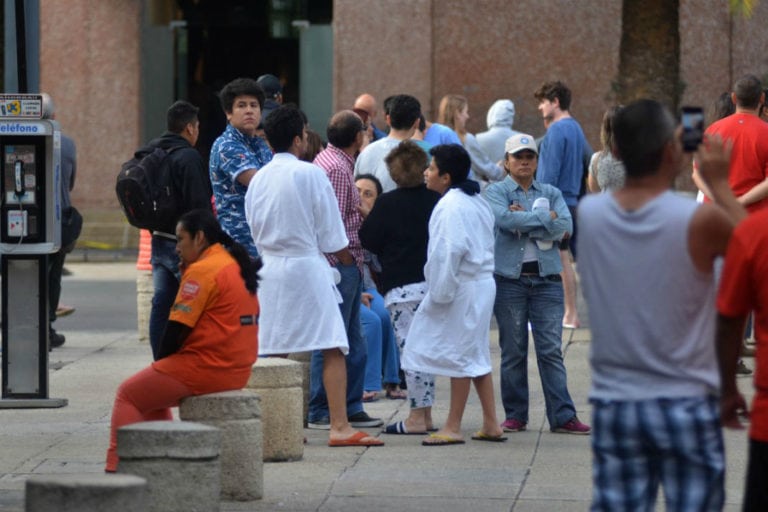 Sismo de 5.9 despierta a varios Estados del país