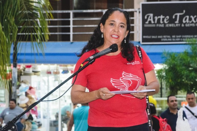 Pensar en plural, quehacer de Rossy Vivanco en “Libros Libres” y “Corazón Verde”