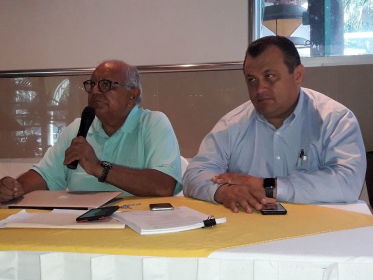 Por vía jurídica pelea Eloy Peniche por regiduría