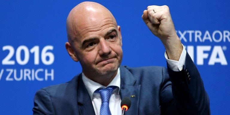 Presidente de la FIFA invita a niños atrapados en Tailandia a la final del Mundial