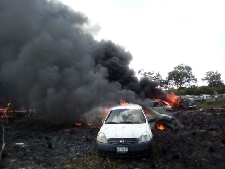 Una chispa de machete habría ocasionado el incendio en un corralón