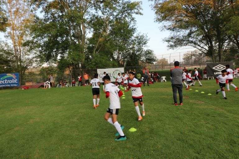 Jugadores de la Escuela Oficial del Atlas Cancún tendrán su prueba final