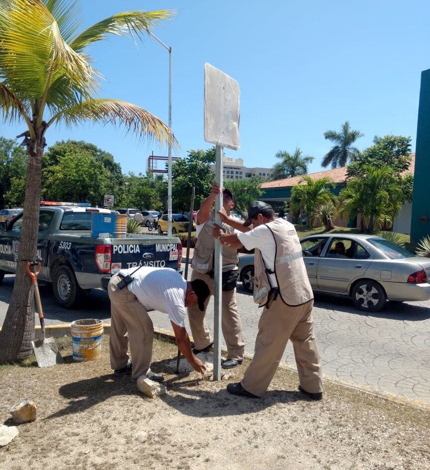 Mañana caos vial en Cancún, ahora cambia de sentido la avenida Cobá