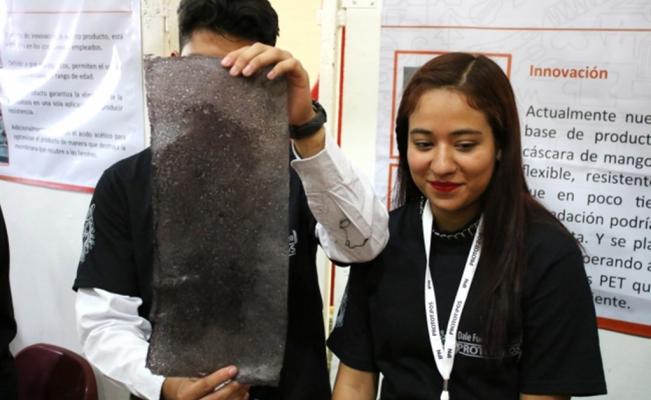 Estudiantes del IPN crean un bioplástico a base de mango