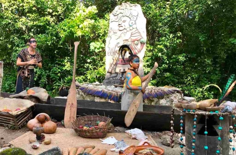 Cozumel organiza la primera caminata a Ixchel “Tejiendo pasos bajo la luna”