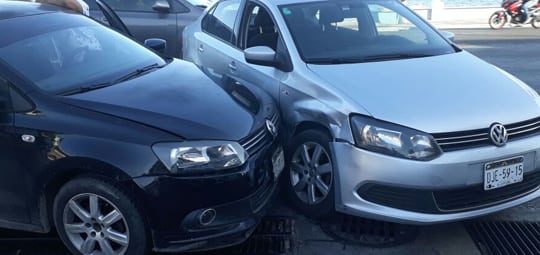 ¡Precaución! Reportan fallas en motor y frenos de vehículos VW y Toyota