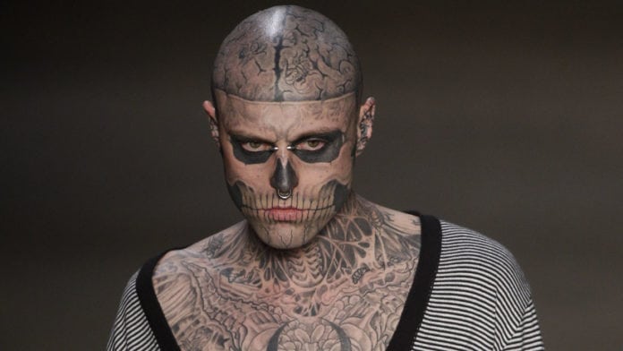Fallece Zombie Boy