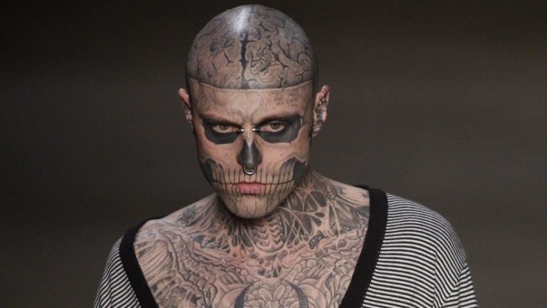 Fallece Zombie Boy