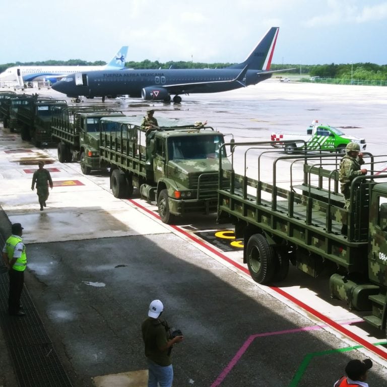 Llegan tropas militares a Cancún