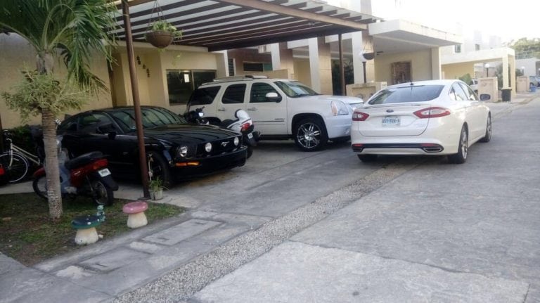 Roban en viviendas de “peces gordos” en Chetumal