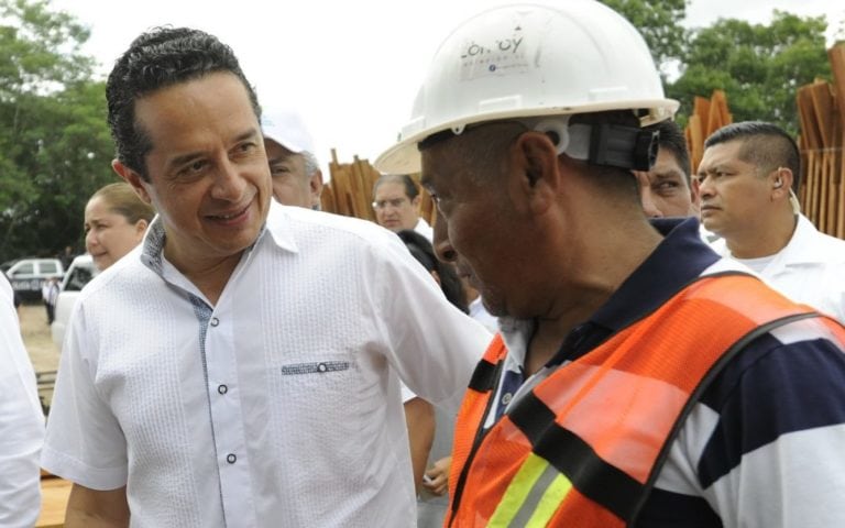 Carlos Joaquín impulsa la prevención de accidentes en los lugares de trabajo