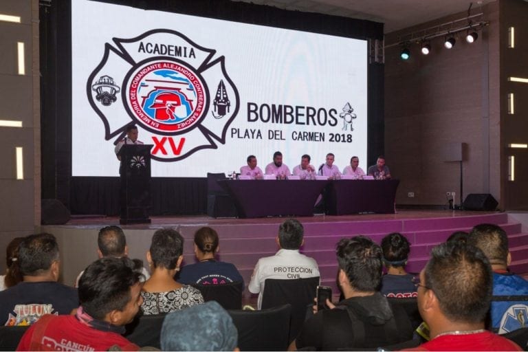 Certificaron a 140 bomberos en Playa del Carmen