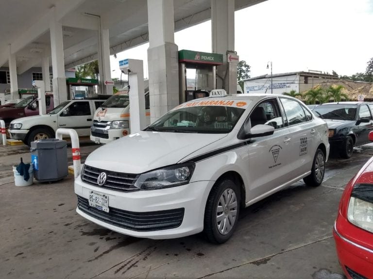 Sube a 20 pesos el taxi en Felipe Carrillo Puerto