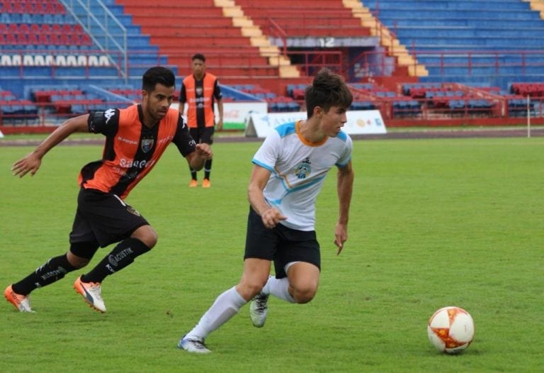 Se alistan para la nueva era de la Liga Premier