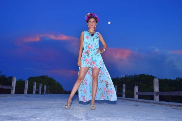 Karen Abril Medina, es la candidata de Quintana Roo para Miss Petite México 2018
