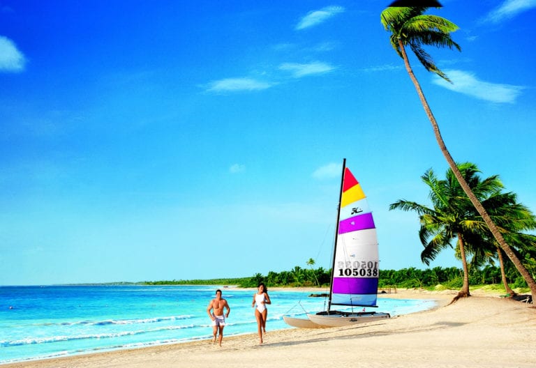 Tomar vacaciones podría alargar la vida: científicos