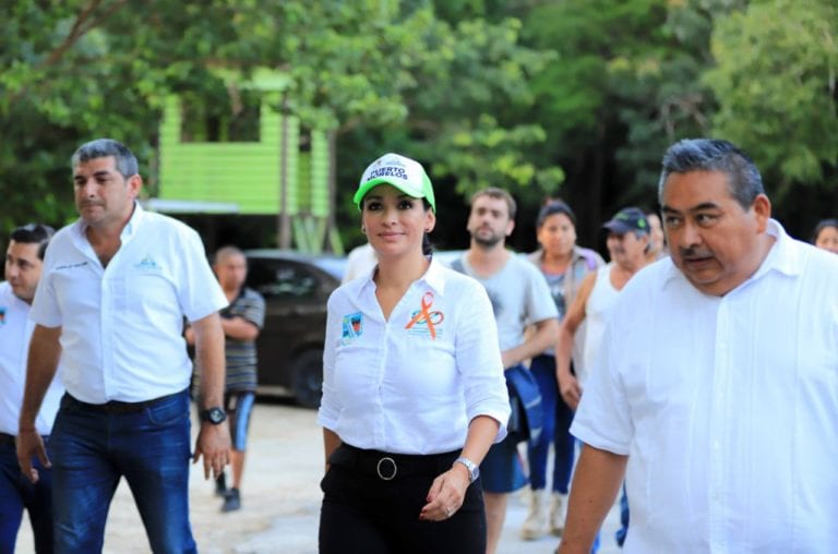 Rehabilitan dispensario médico en Delirios, Puerto Morelos