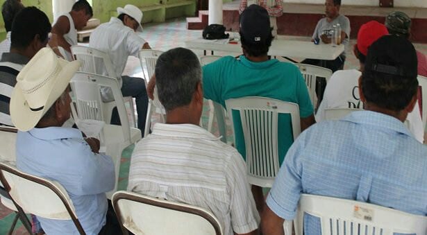 Por falta de dinero para medicinas, ejidatarios “mal venden” sus tierras