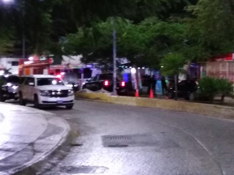 Luego de 24 horas, catea PGR  bar El Santuario