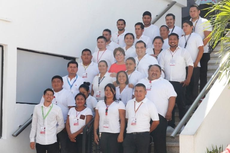 Laura Beristain da licencia para “morder”