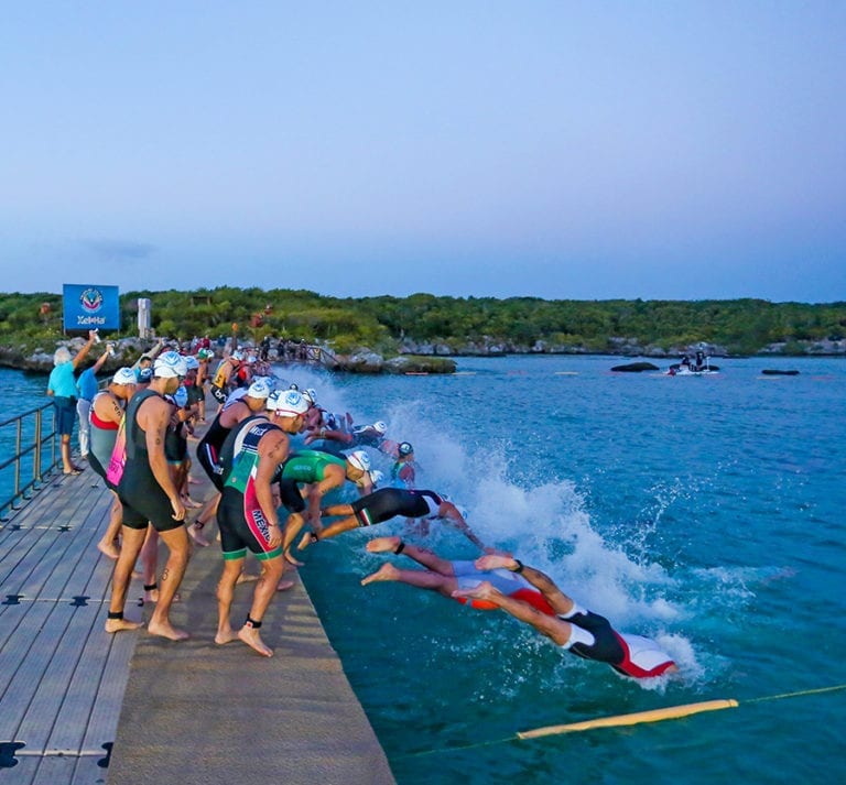 Celebra 10 Años el Triatlón Xel-Há