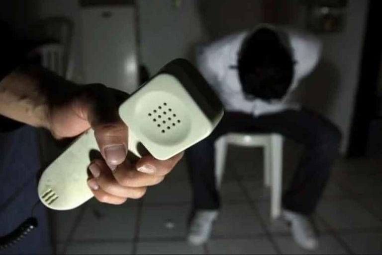 Familia cozumeleña casi “cae” en llamada de extorsión