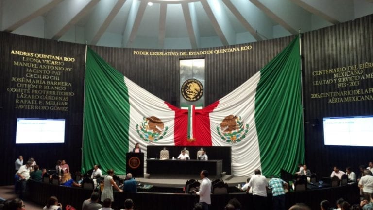 Presenta diputada exhorto a municipios para revisión de concesión de basura