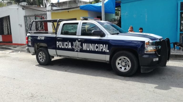 Detienen a narcomenudistas en Cancún; uno está ligado con asesinato de padre de funcionario